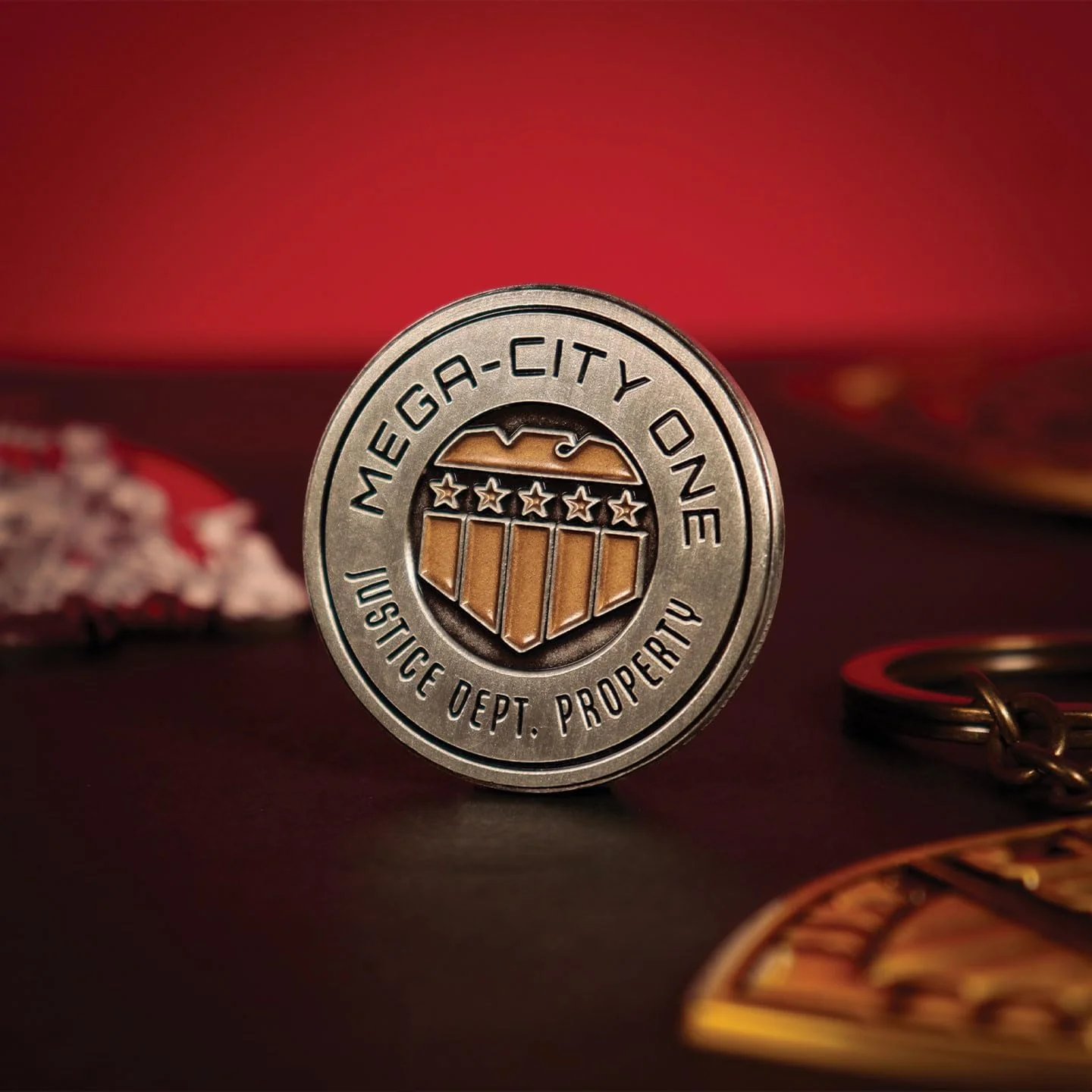 2000 AD Judge Dredd Mega-City One Coin - Image 2